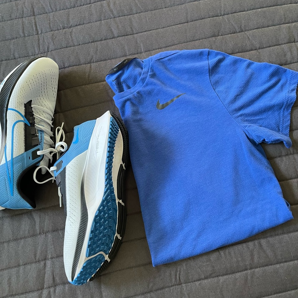 Men’s Nike Workout Tee - L